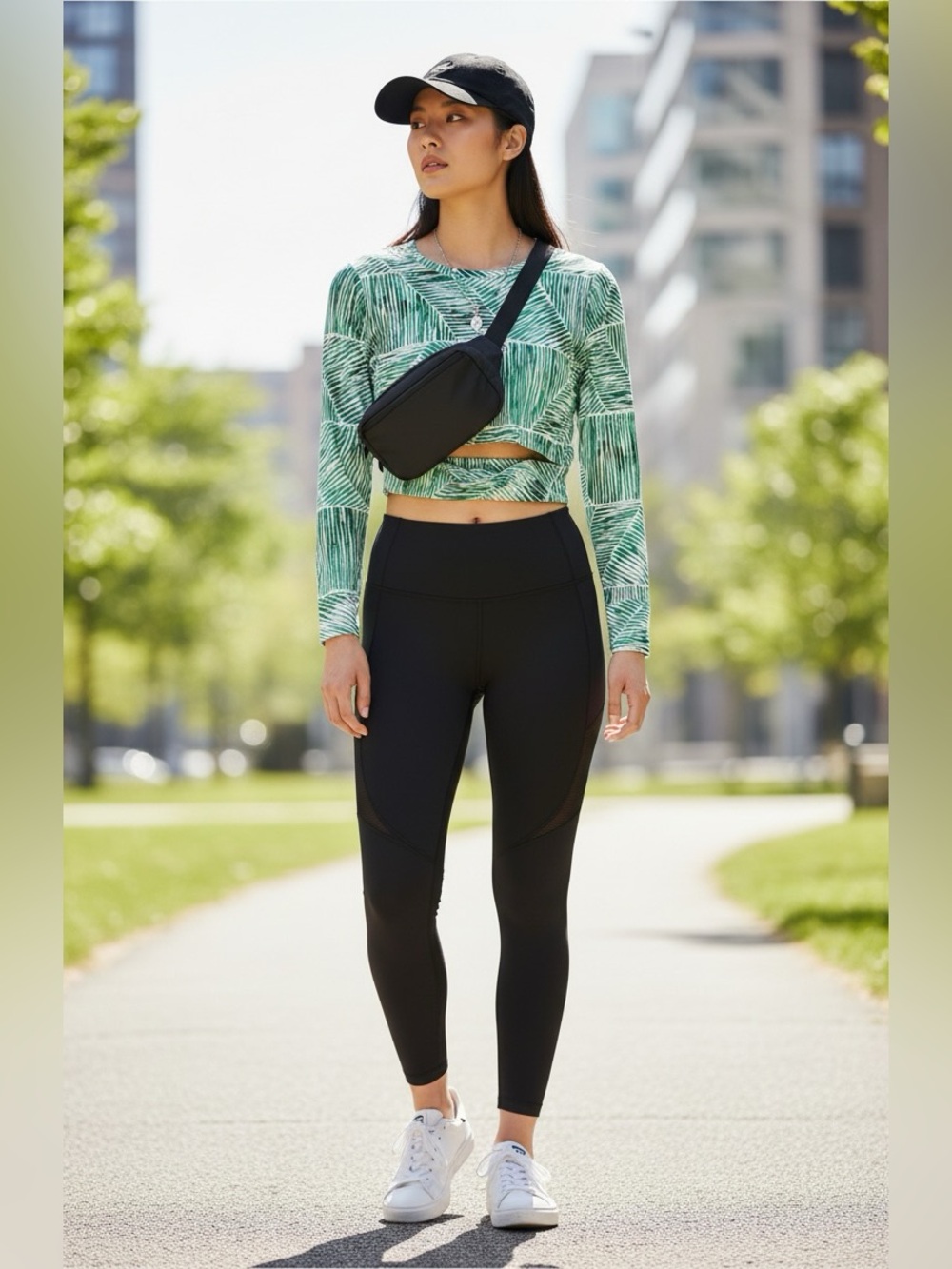 CALIA Women's Cropped Keyhole Rashguard Medium Small Palm Green L